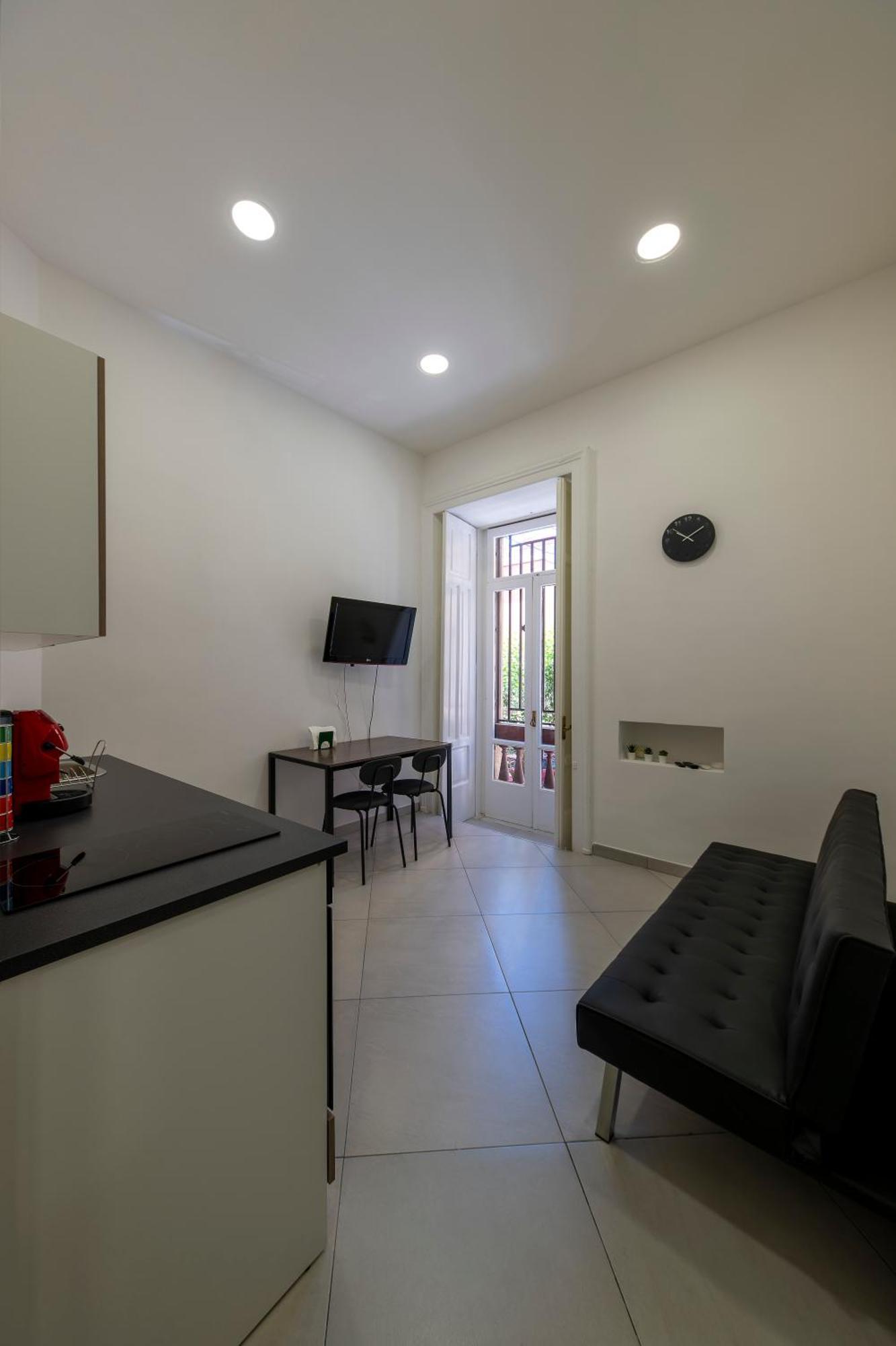Casa Vacanze Nemesi Tyche Salerno Dış mekan fotoğraf